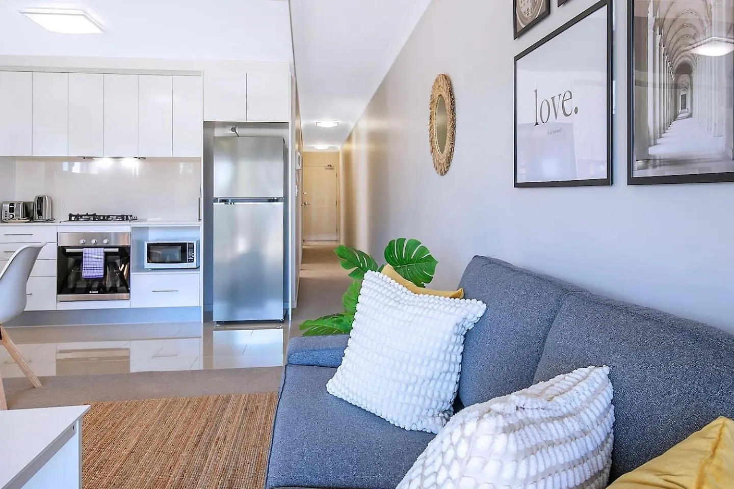 'The Provincia' A Contemporary Inner-City Abode Brisbane Apartment